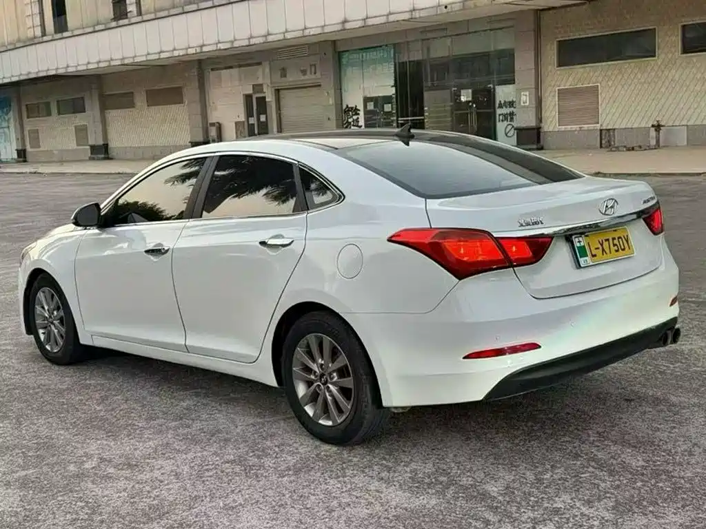 Hyundai Mistra — миниатюра 7