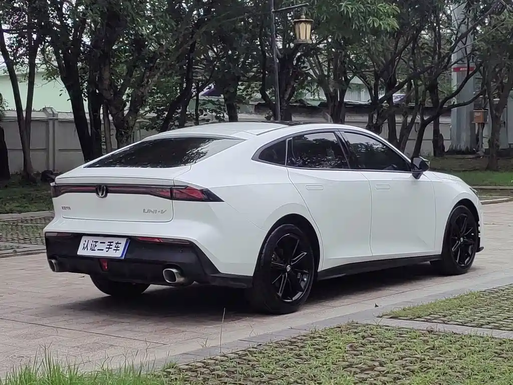 Changan UNI-V — миниатюра 15