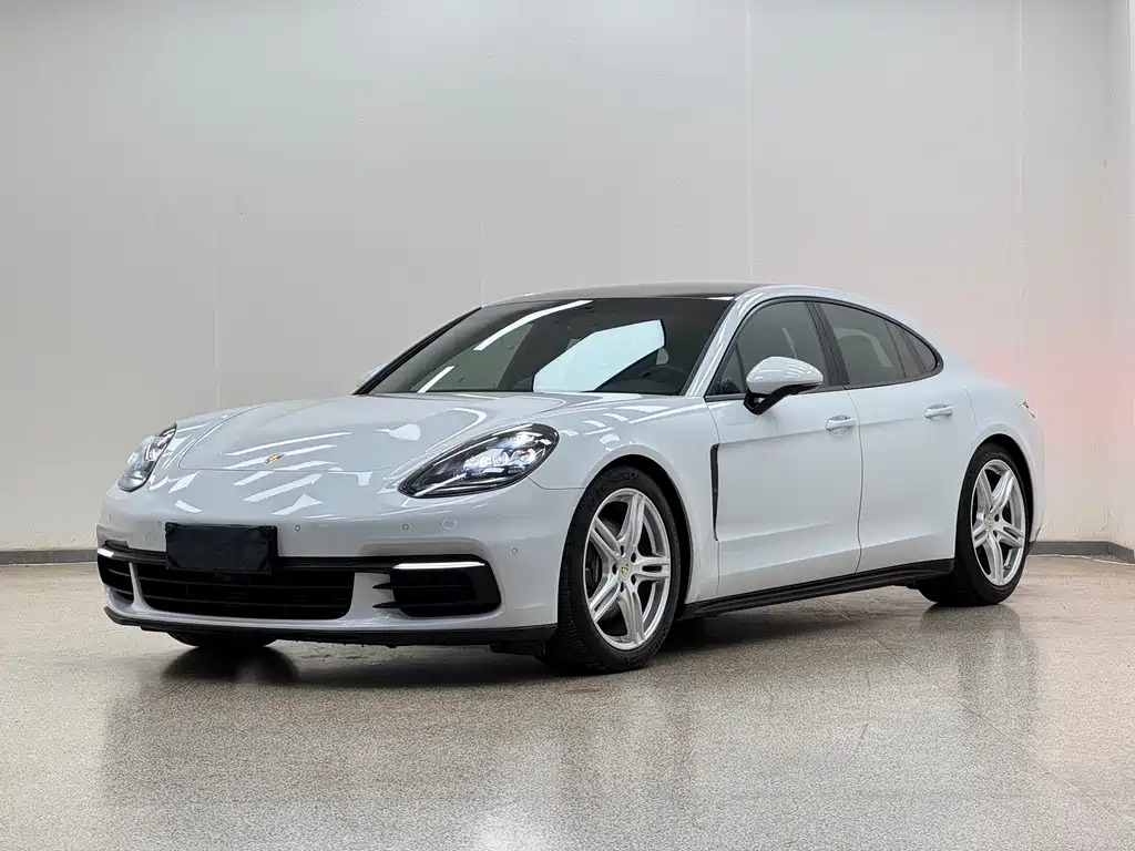 Porsche Panamera 2018