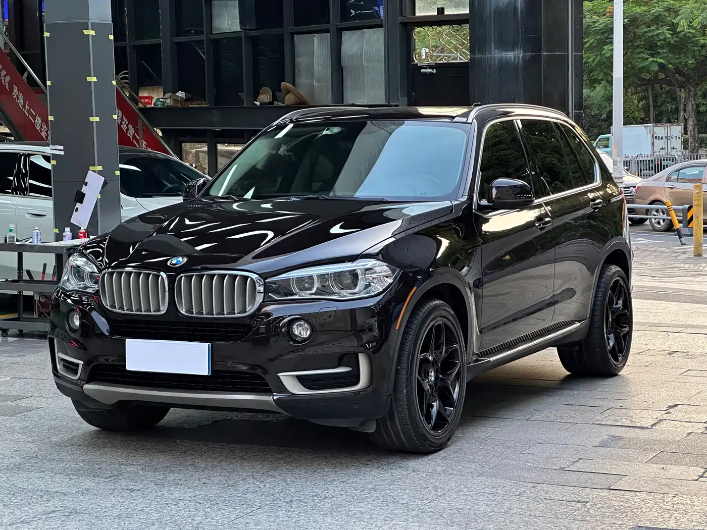 BMW X5 (Import)