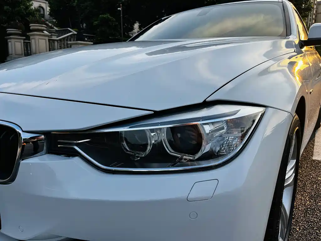 BMW 3 Series — миниатюра 15