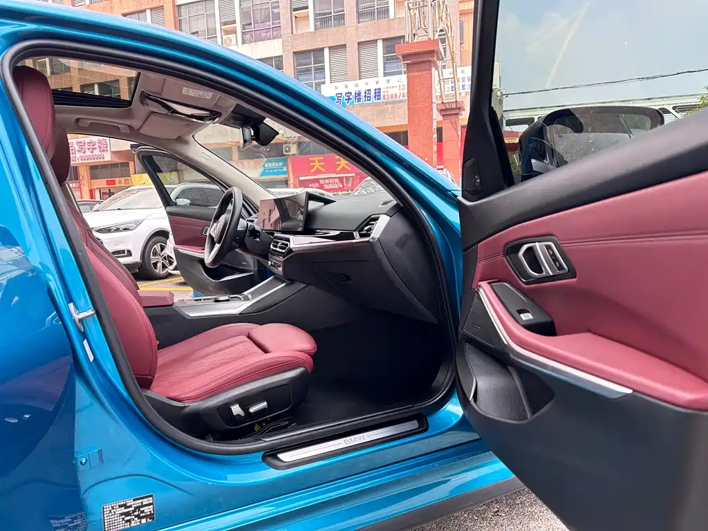 BMW i3 — миниатюра 8