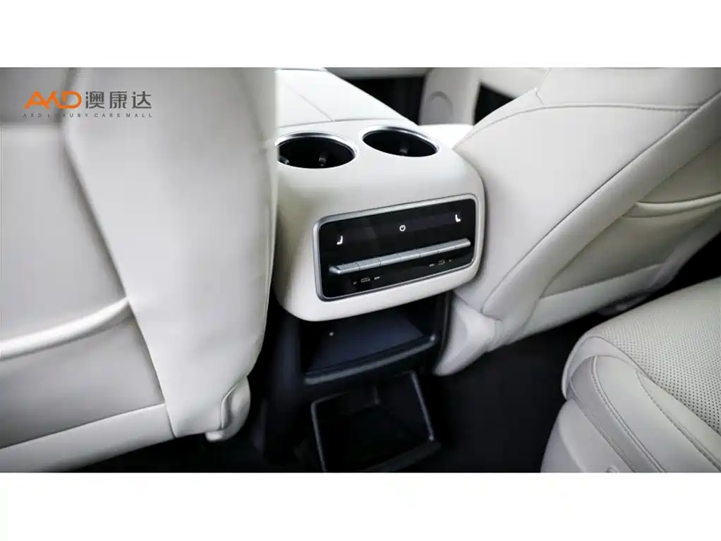 Li Auto Li L8 — миниатюра 10