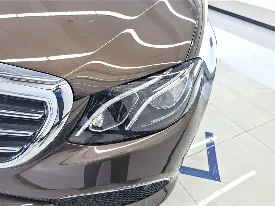 Mercedes-Benz E-Class E 2017 E 200 L Sport 4MATIC