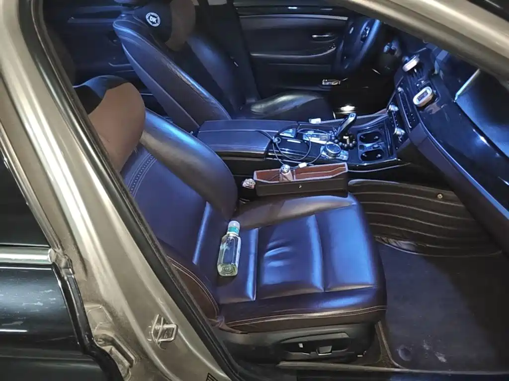 BMW 5 Series — миниатюра 25