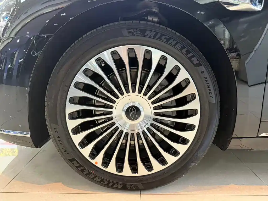 AITO ENJOY THE WORLD S9