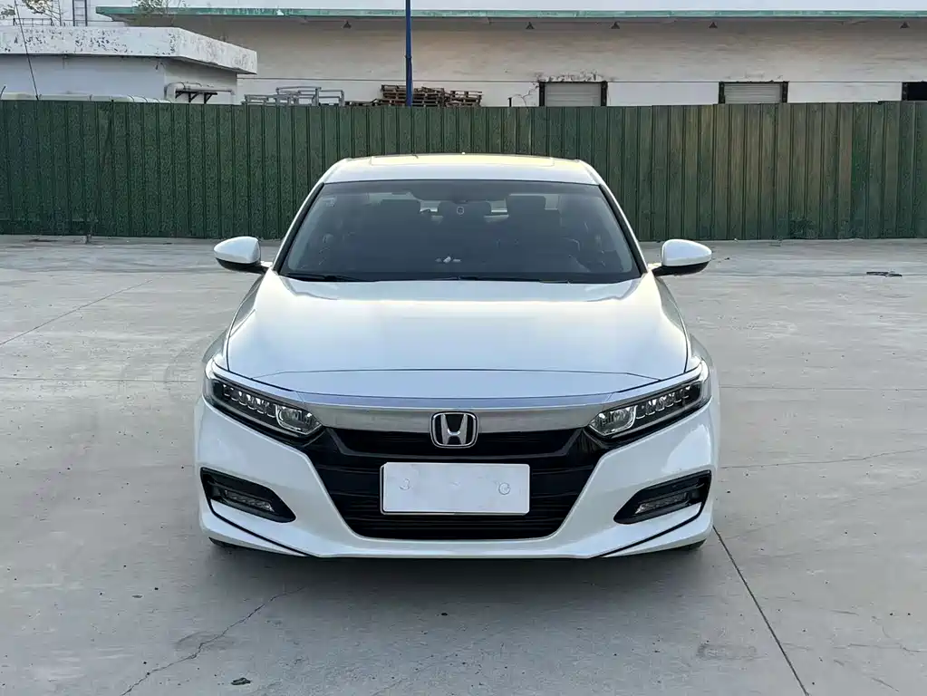 Honda Accord — миниатюра 2