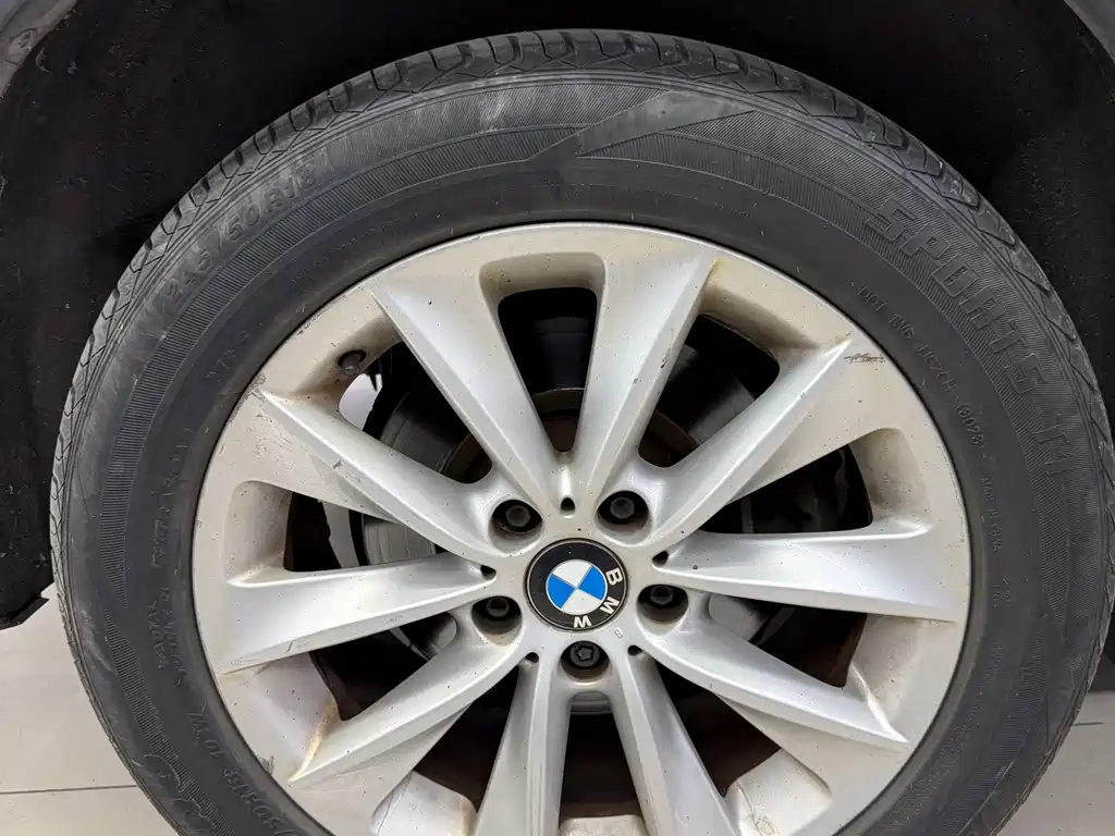 BMW X3 (Import) — миниатюра 30