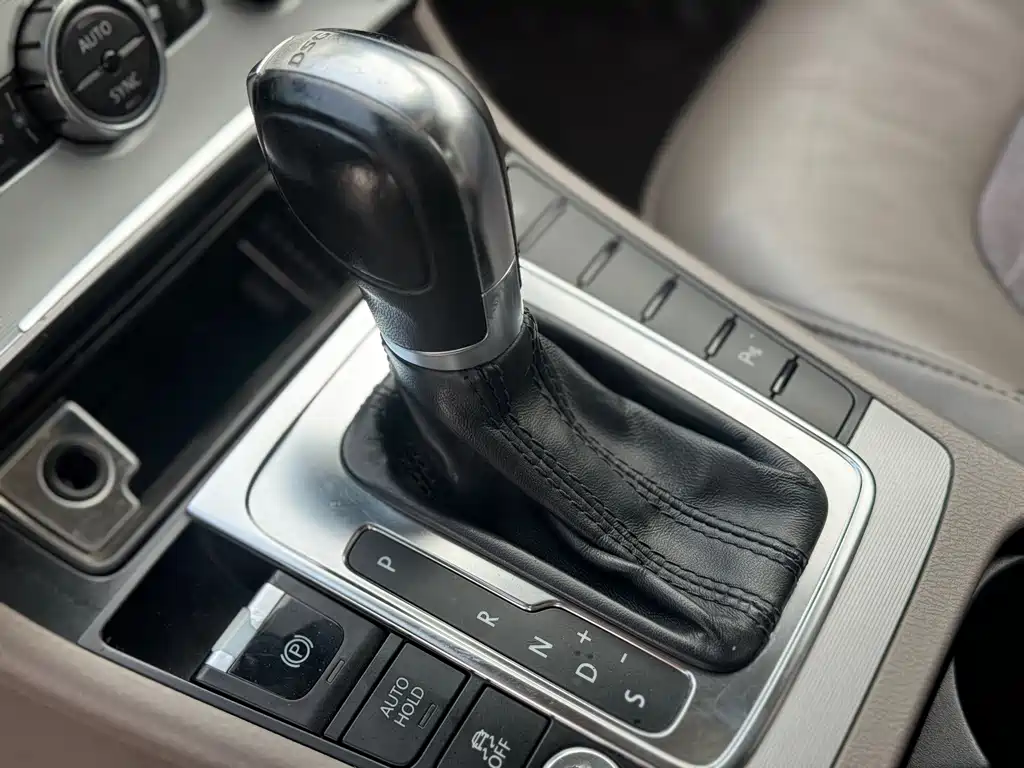 Volkswagen Magotan — миниатюра 12