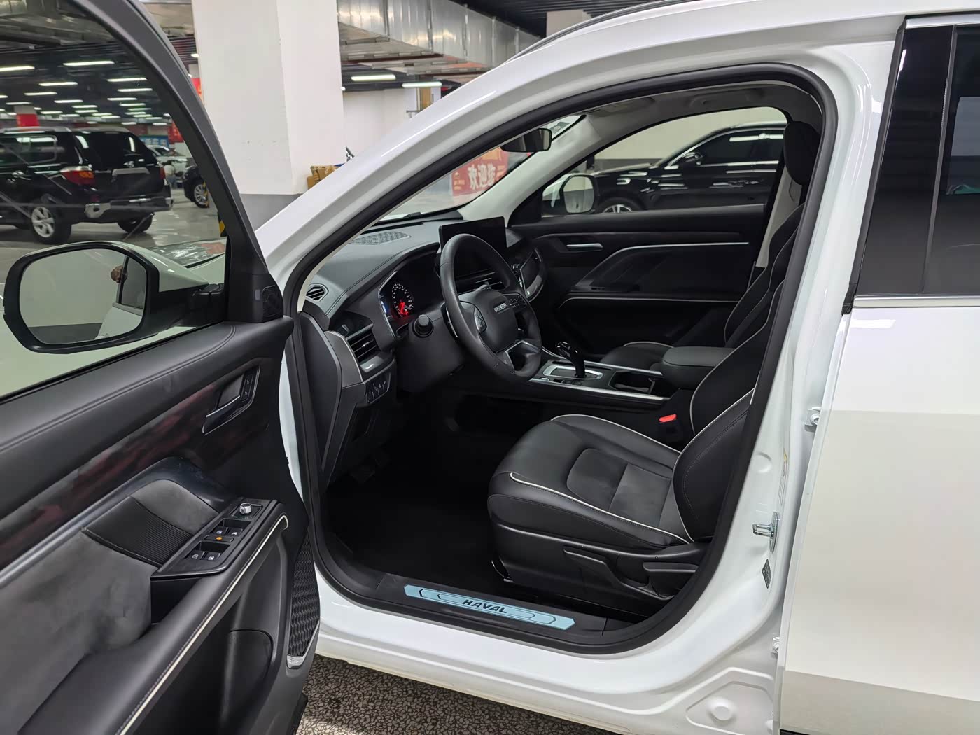 Haval Haval H6 1.5 л 2022 г. Белый, пробег 14000 км