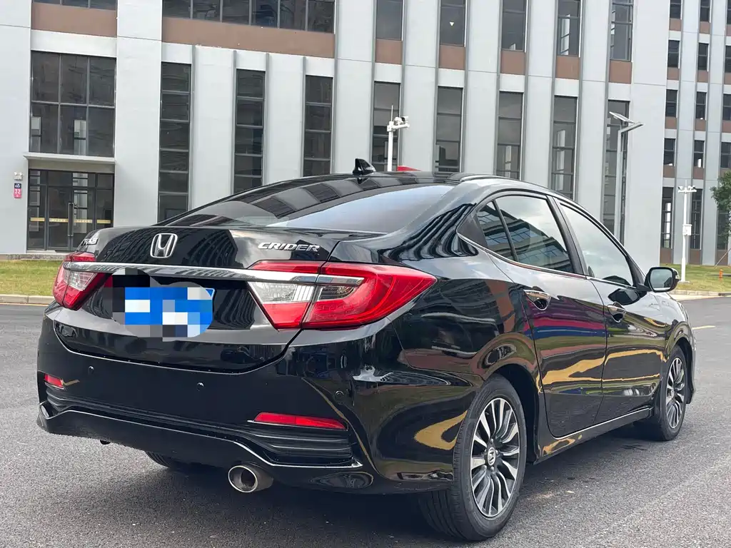 Honda Crider 2015 1.8L AT
