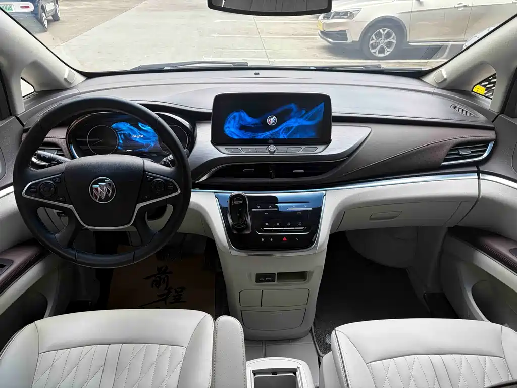 Buick GL8 — миниатюра 13