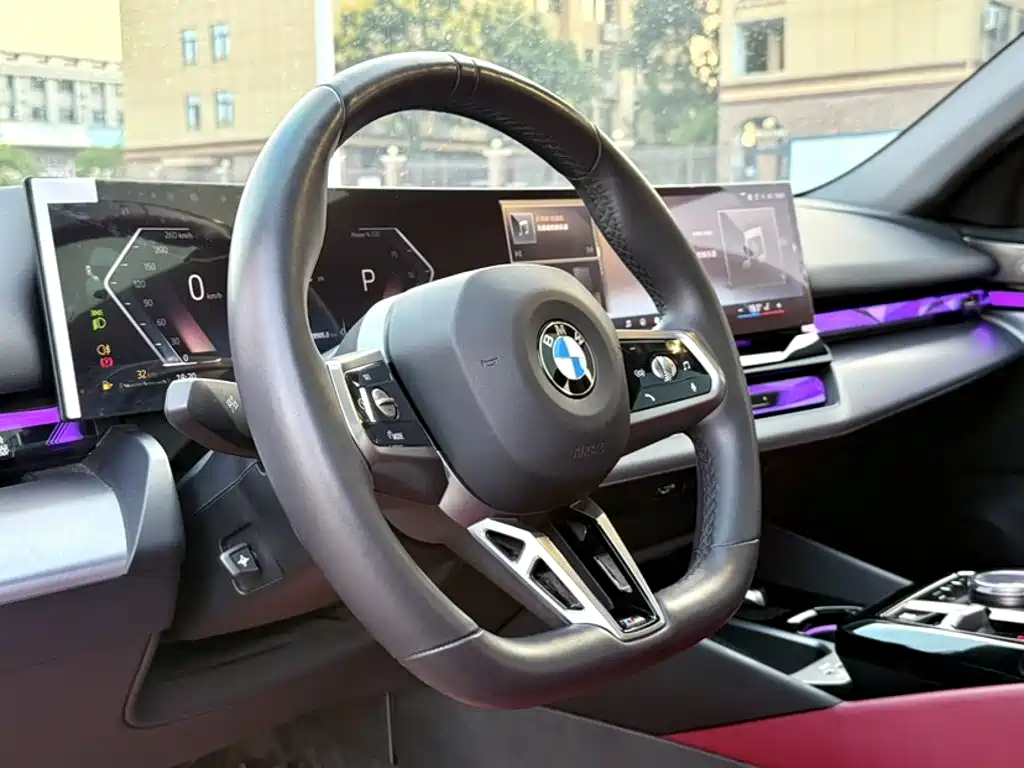 BMW 5 Series — миниатюра 22