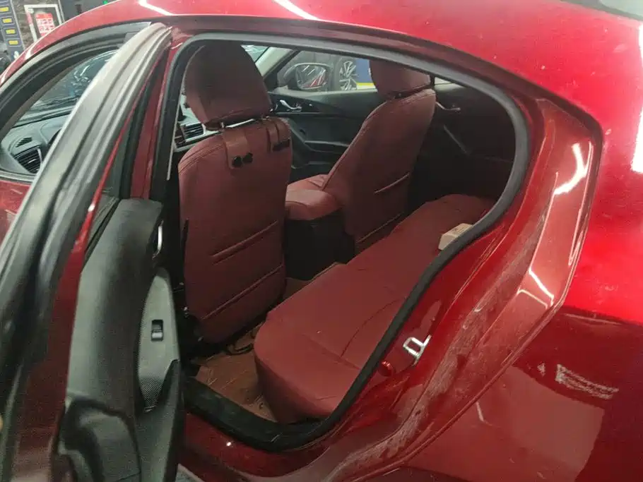 Mazda 3 Axela — миниатюра 11