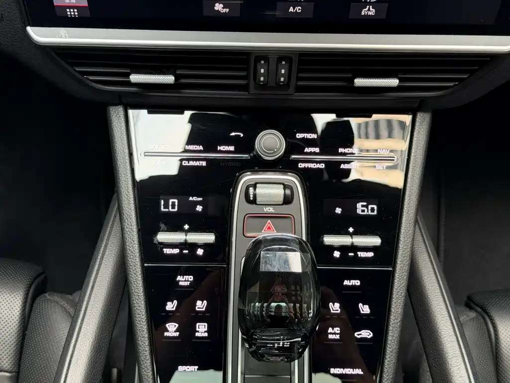 Porsche Cayenne 2019 Cayenne 3.0T