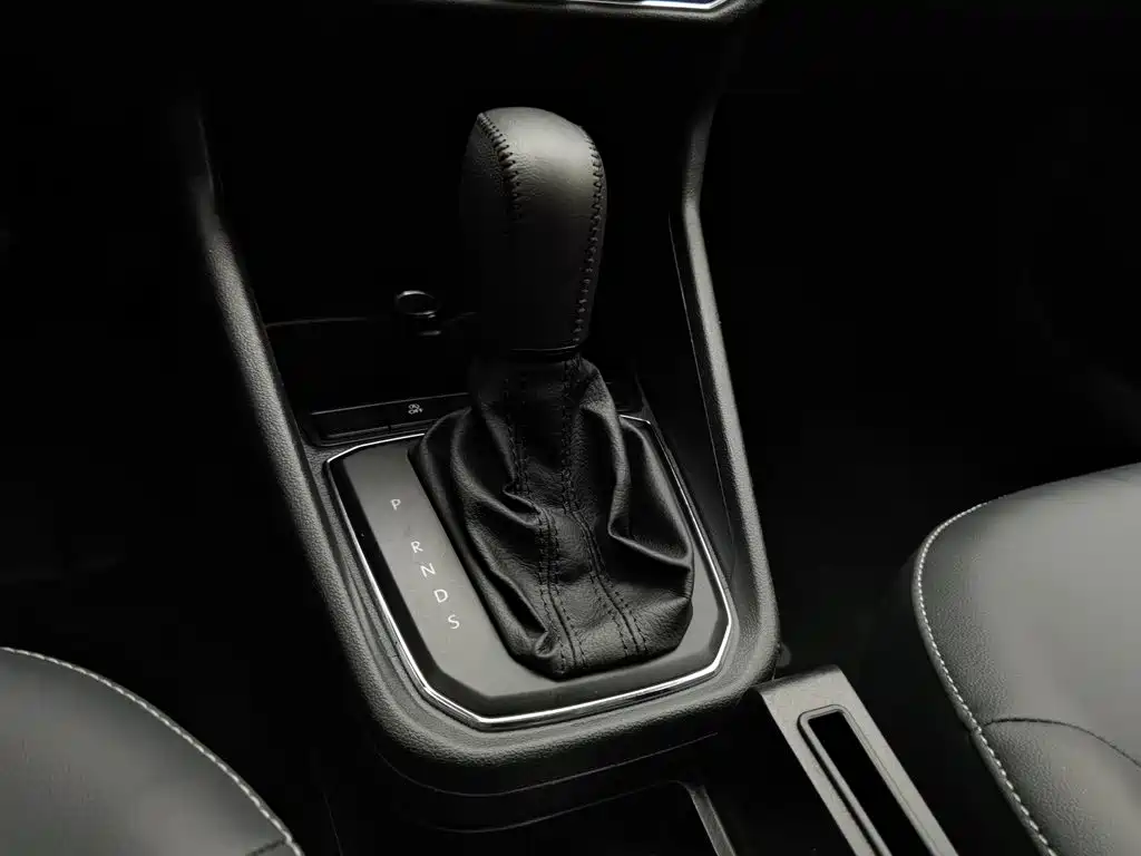 Volkswagen Santana — миниатюра 13