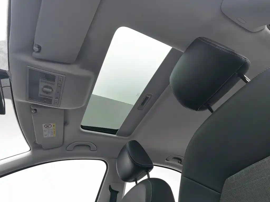 Volkswagen Santana — миниатюра 14