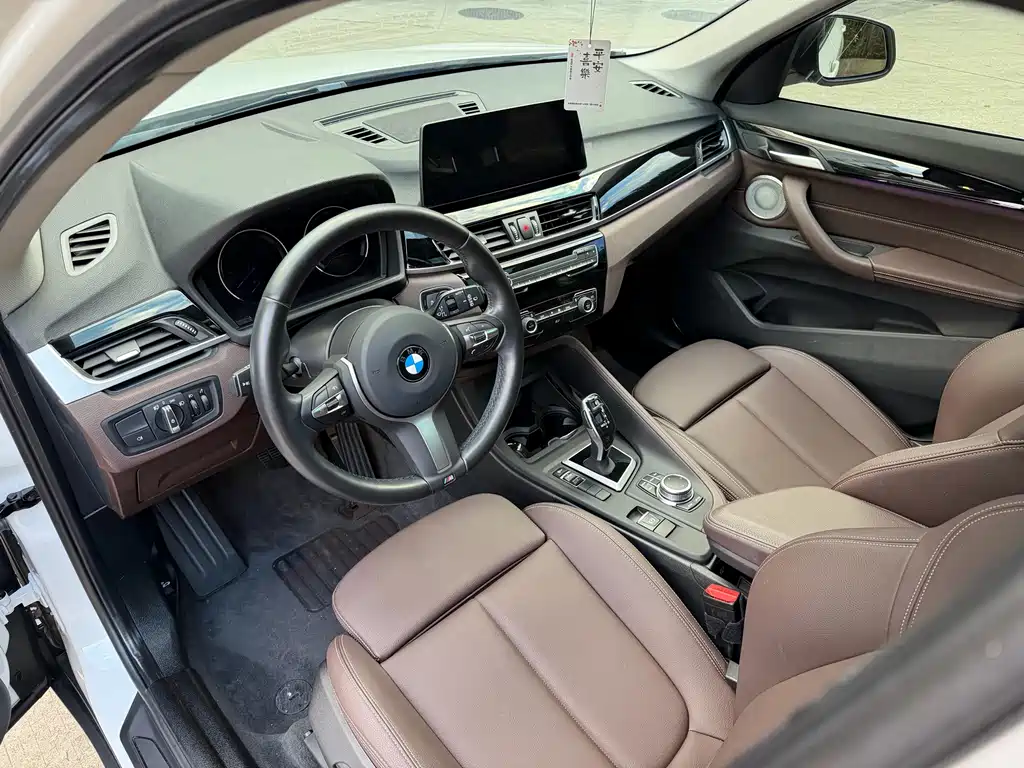 BMW X1 — миниатюра 5