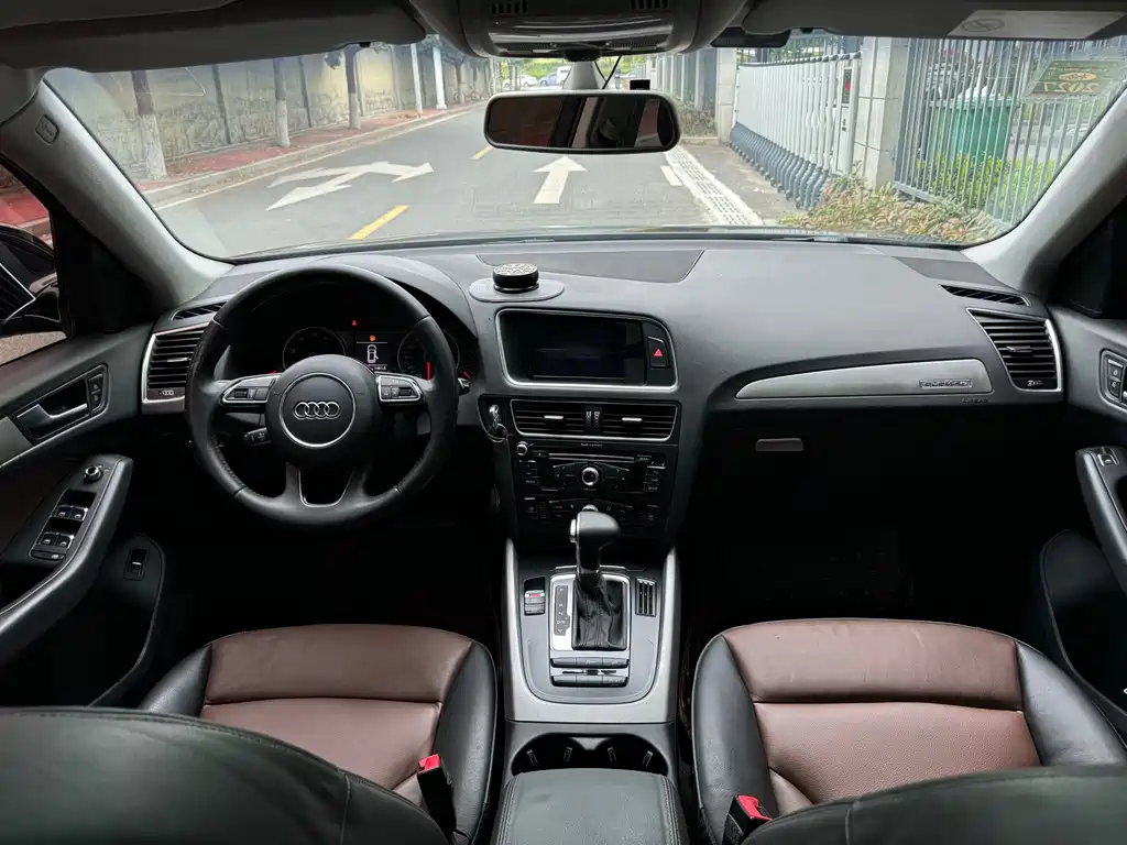 Audi Q5 2017 40 TFSI