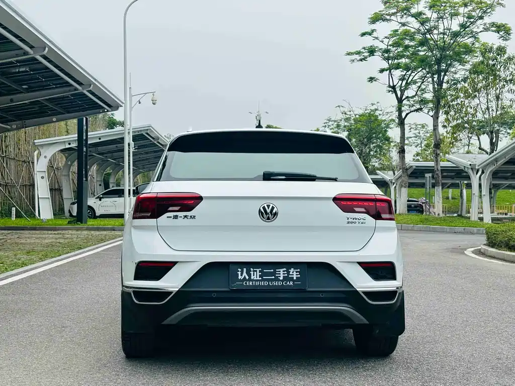 Volkswagen T-Roc 2018 280TSI DSG Comfort V