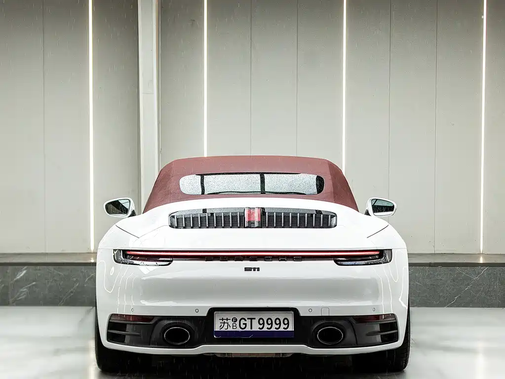 Porsche 911 2022 Carrera Cabriolet 3.0T