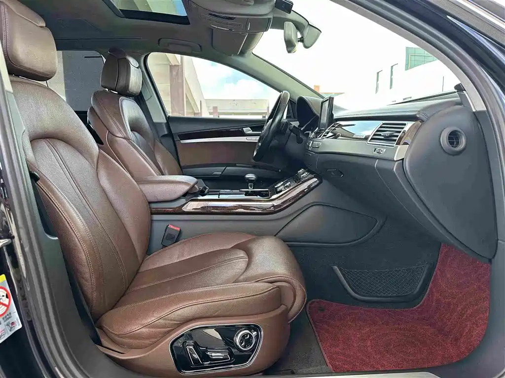 Audi A8 — миниатюра 9
