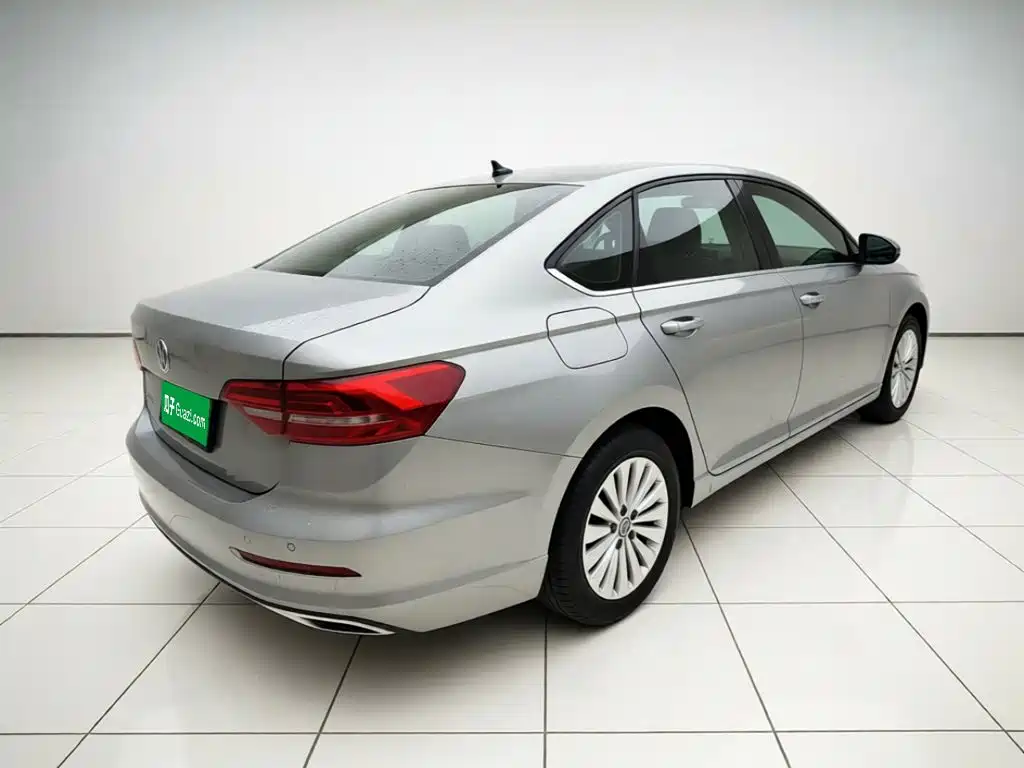 Volkswagen Lavida — миниатюра 6