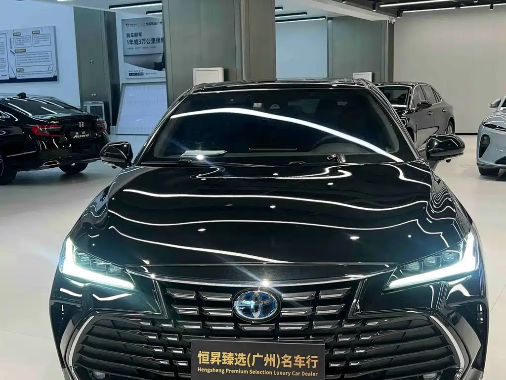 Toyota Avalon — миниатюра 6