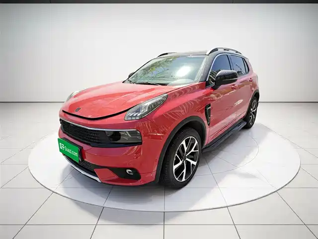 2018 Lynk & Co 01