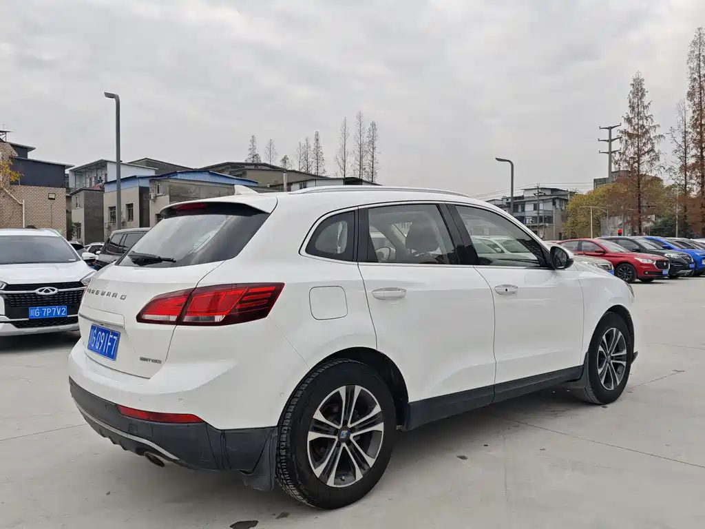 BORGWARD BAOWO BX7
