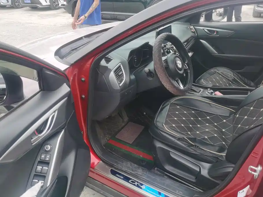 Mazda CX-4 — миниатюра 7