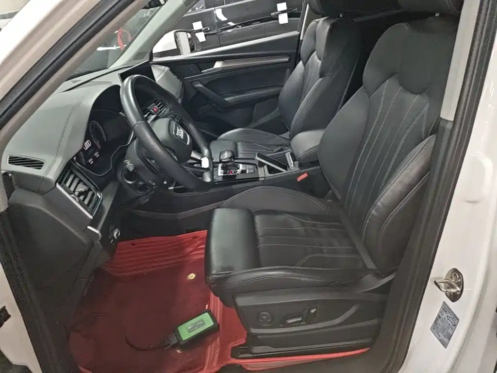 Audi Q5L — миниатюра 15