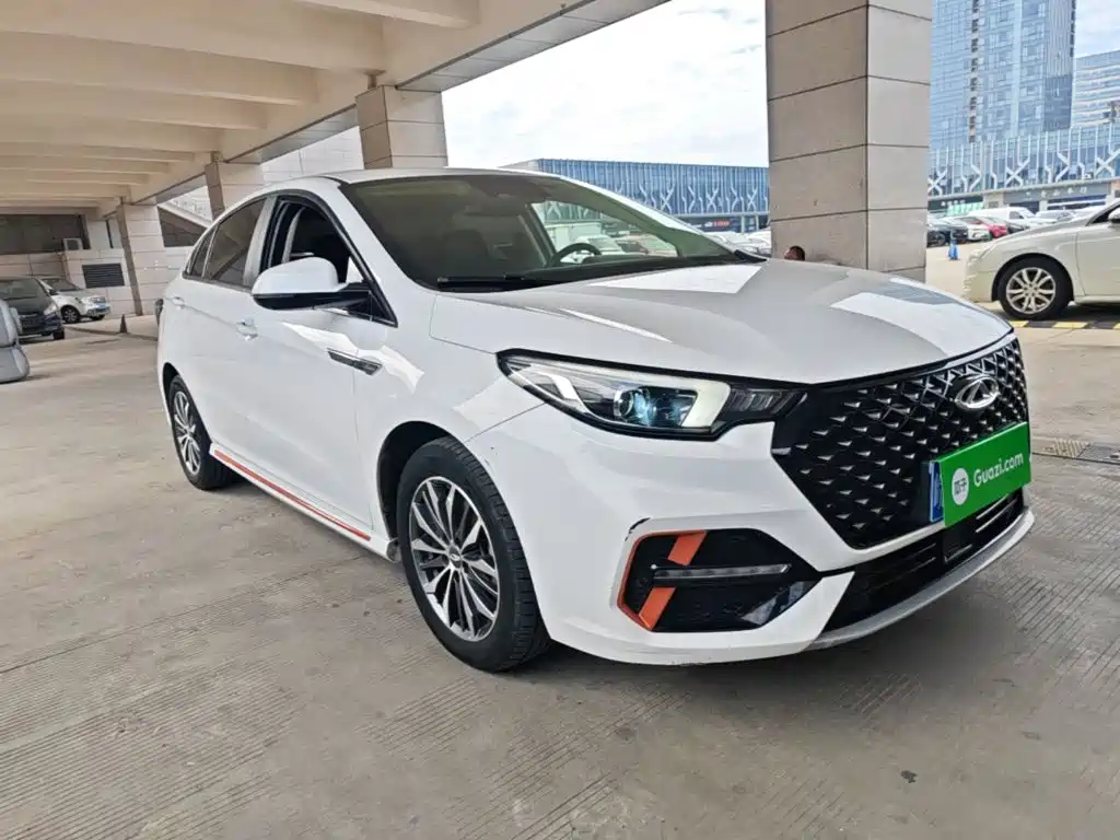 Chery Arrizo 5 PLUS — миниатюра 4