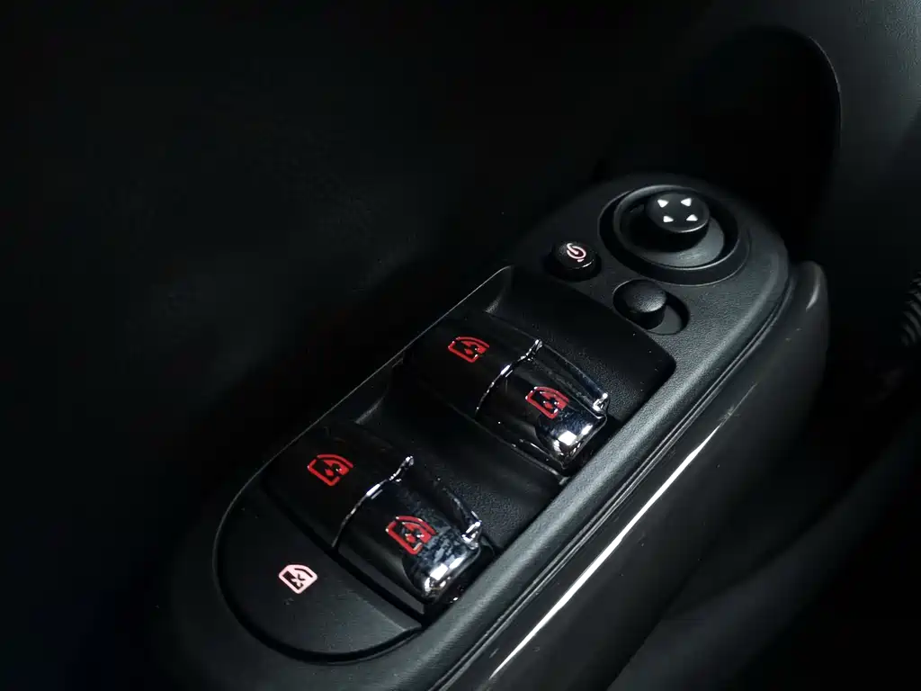MINI Mini — миниатюра 13