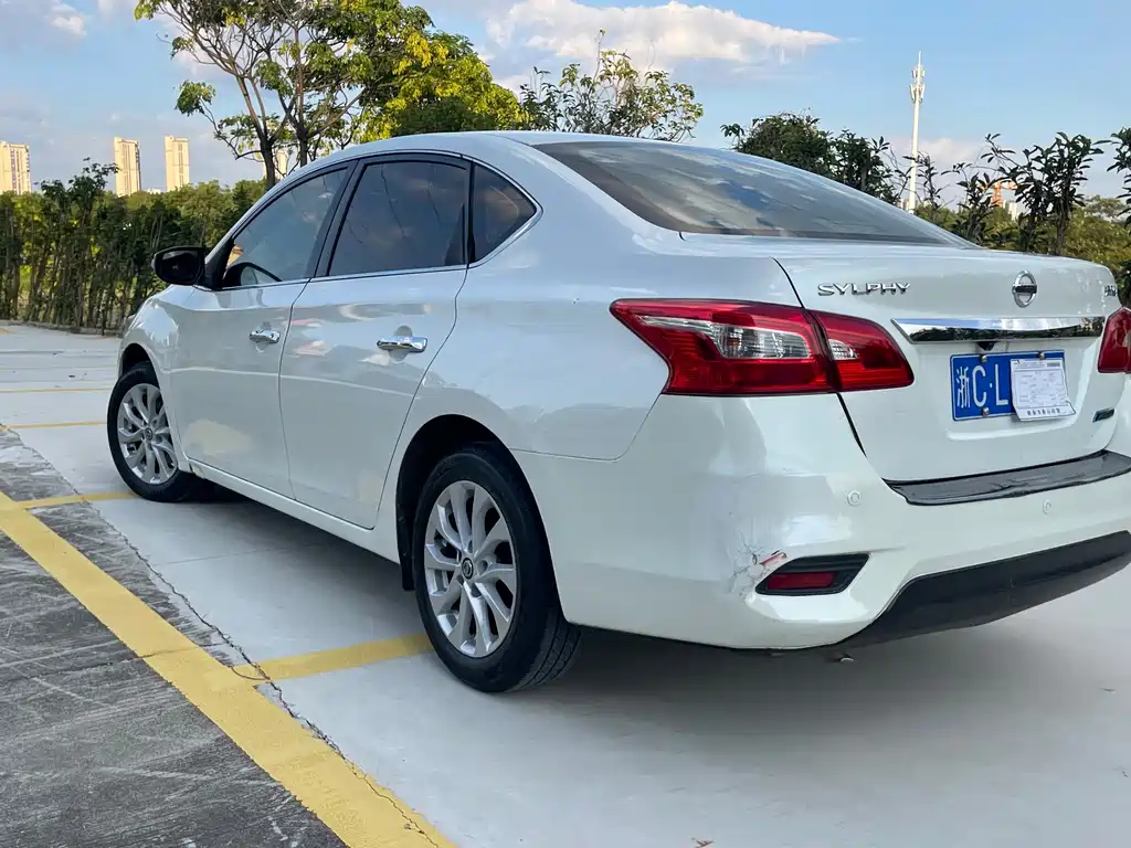 Nissan Sylphy — миниатюра 7