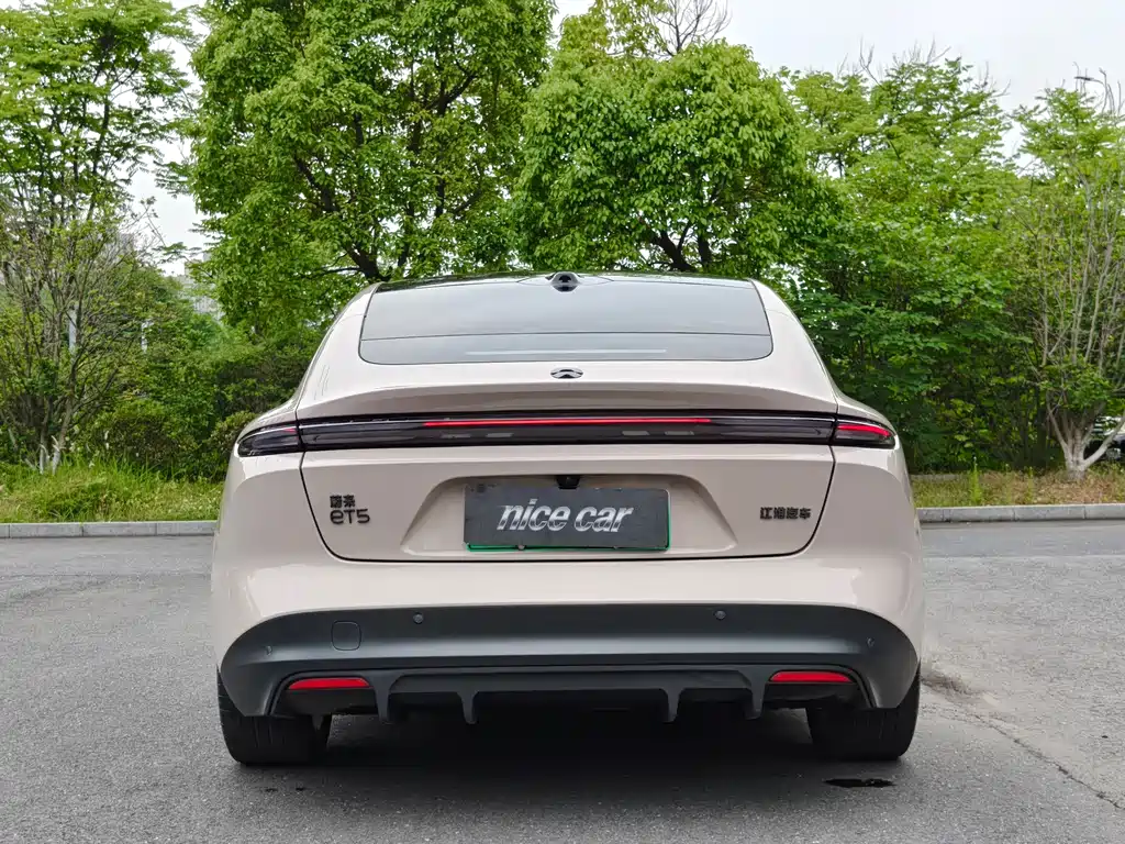 NIO ET5 2022 75kWh