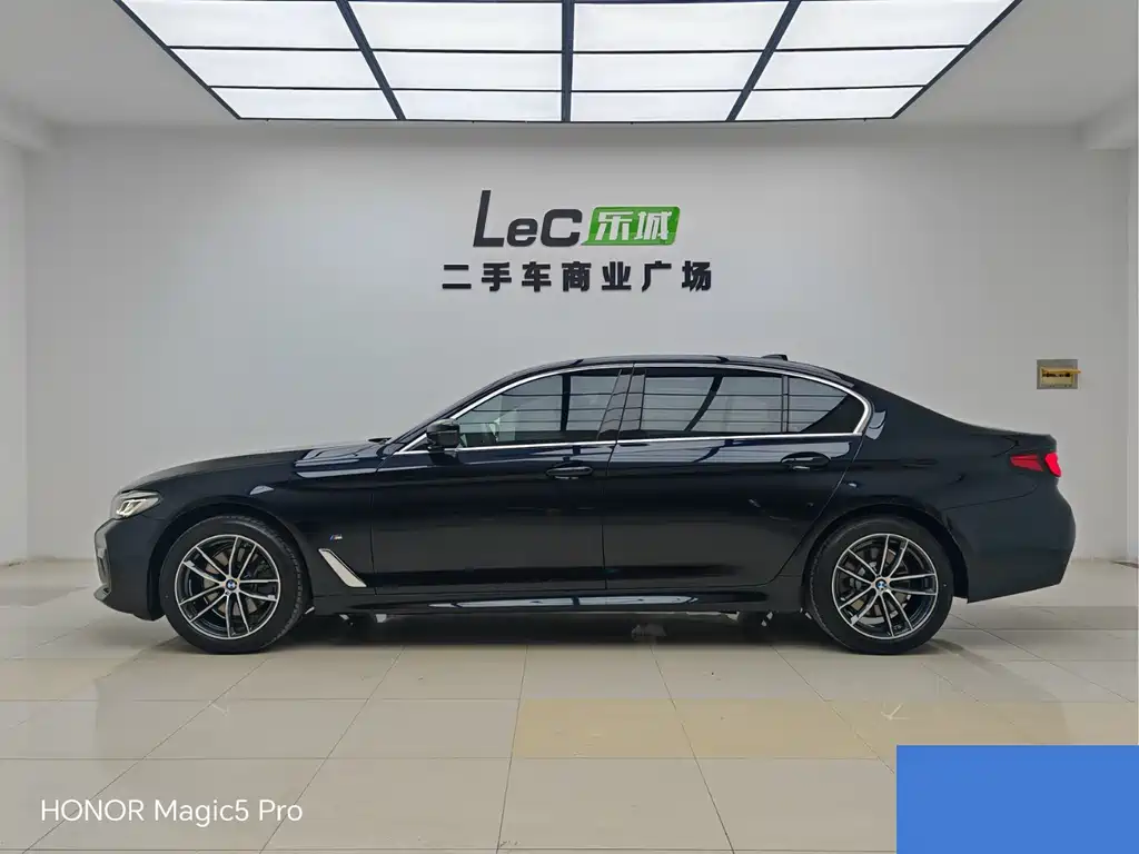 BMW 5 Series 5 2022 525Li M Sport