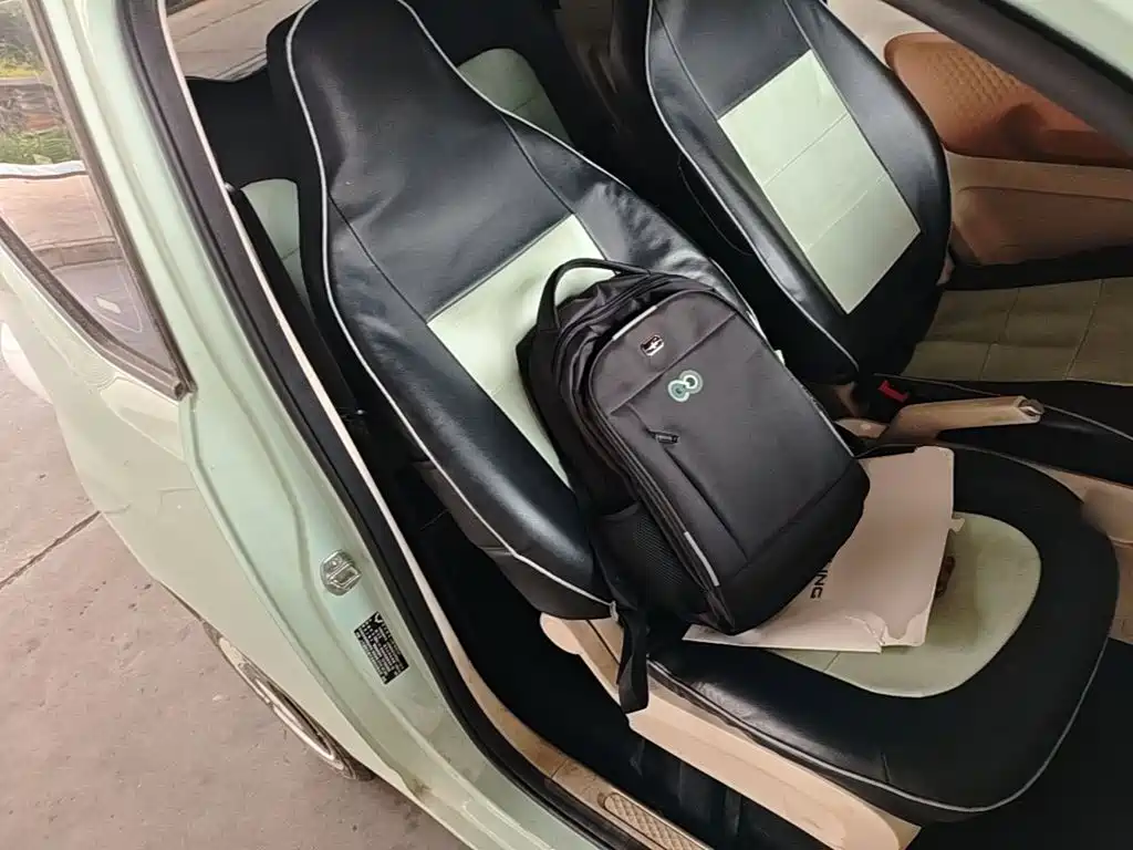 Wuling MINIEV — миниатюра 25