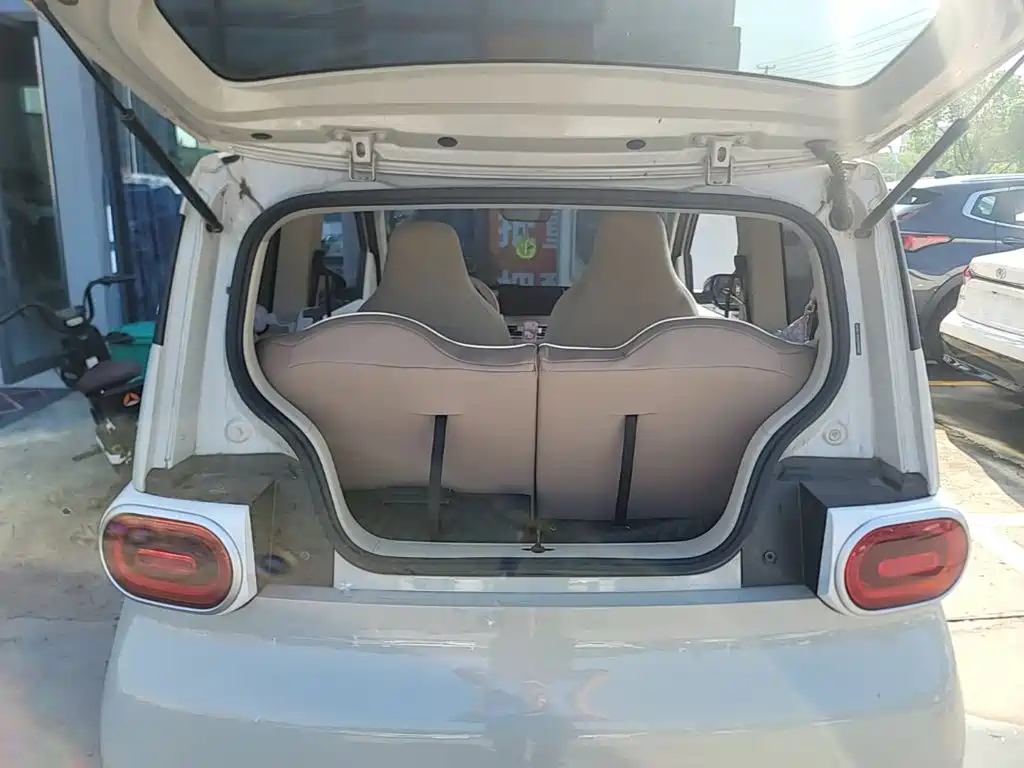 Wuling MINIEV — миниатюра 19