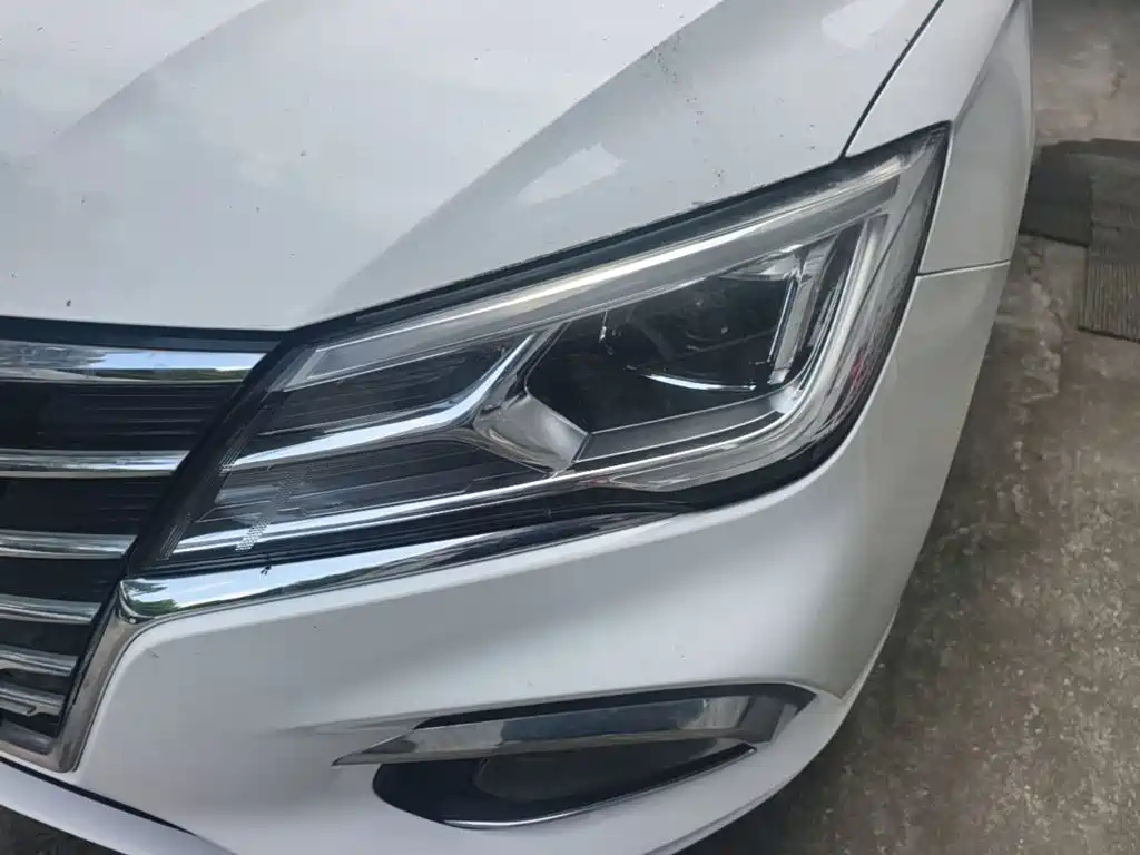 Roewe i5 — миниатюра 24