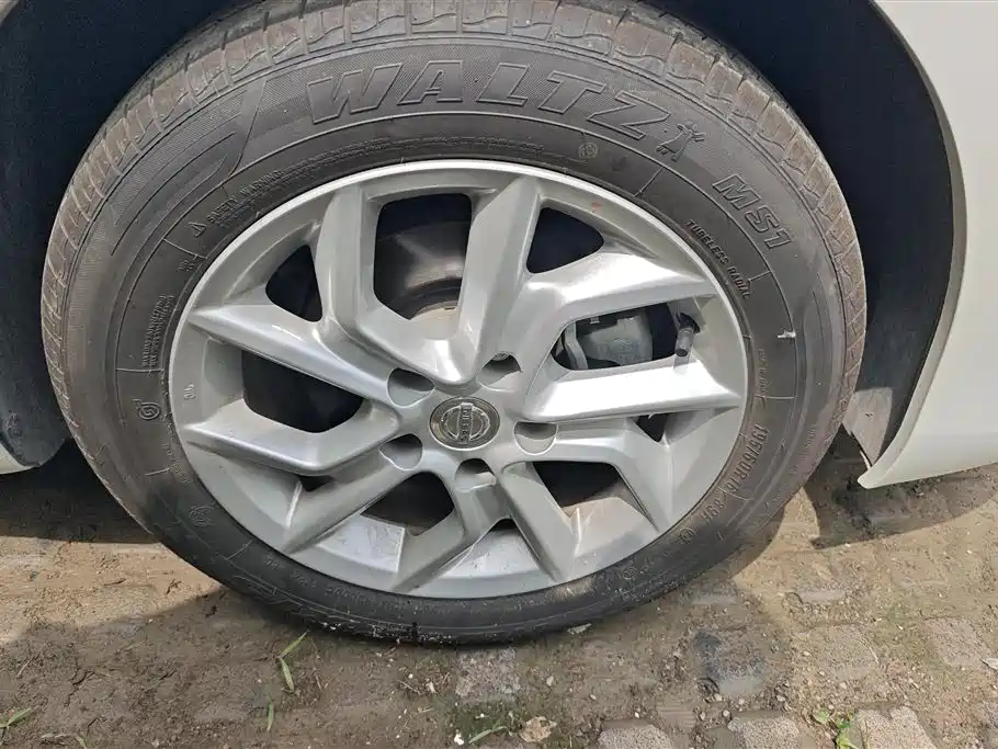 Nissan Tiida 2024 1.6L CVT