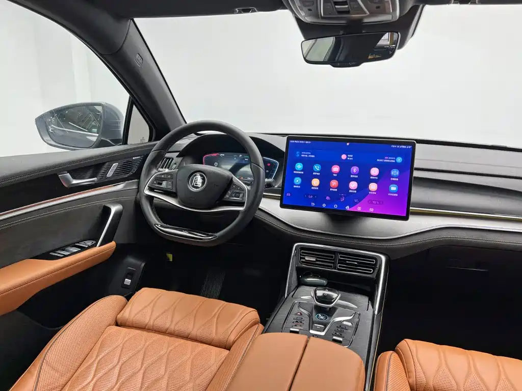 BYD Tang New Energy — миниатюра 24