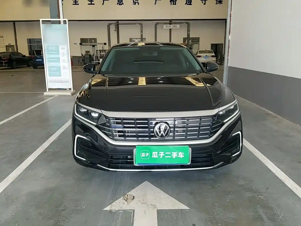 Volkswagen 帕萨特插电混动 — миниатюра 3