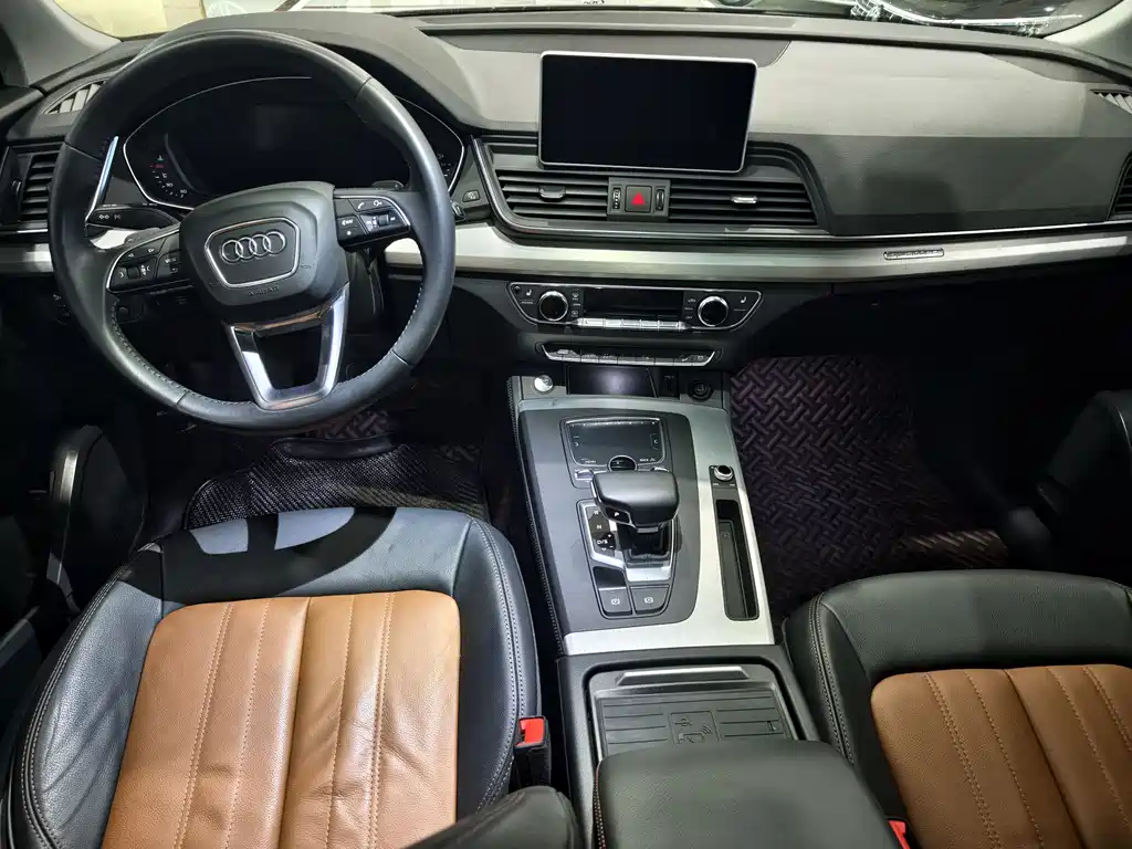 Audi Q5L 2020 40 TFSI Fashion
