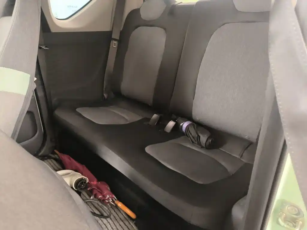 Wuling MINIEV — миниатюра 13