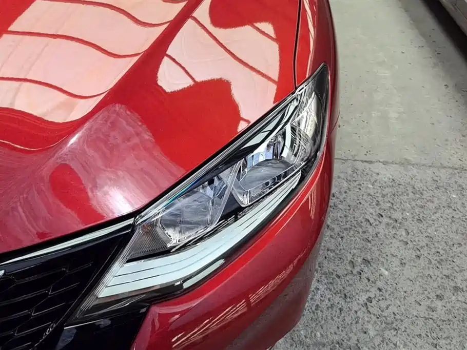 Nissan Tiida 2021 1.6L CVT