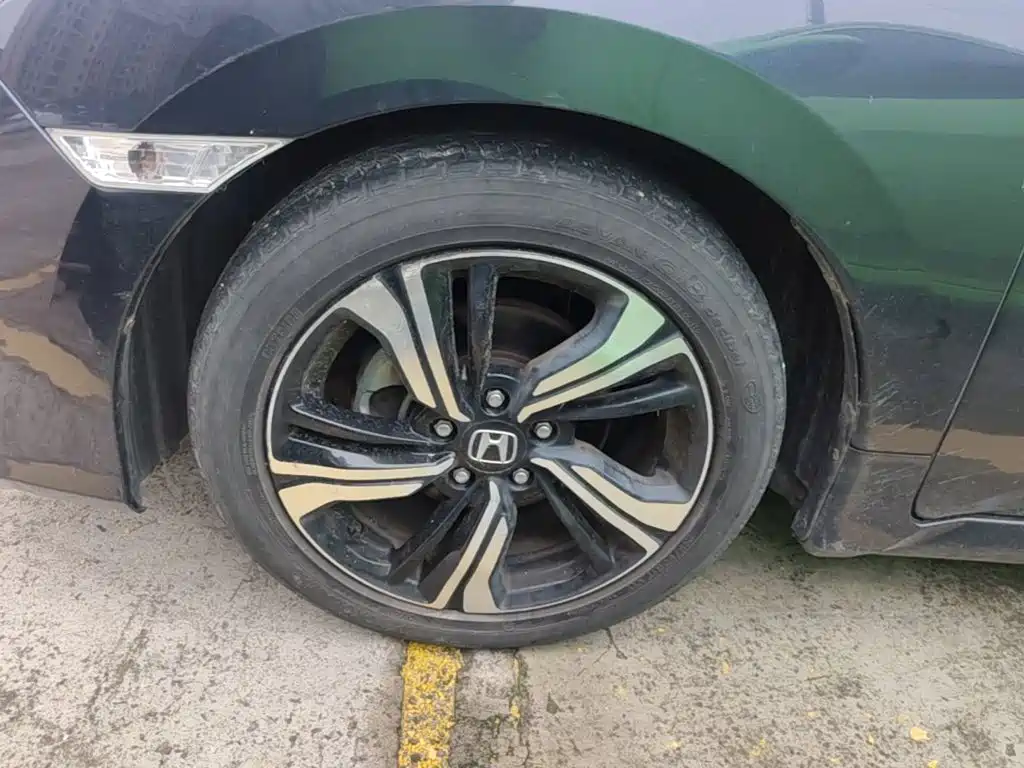 Honda Civic — миниатюра 23