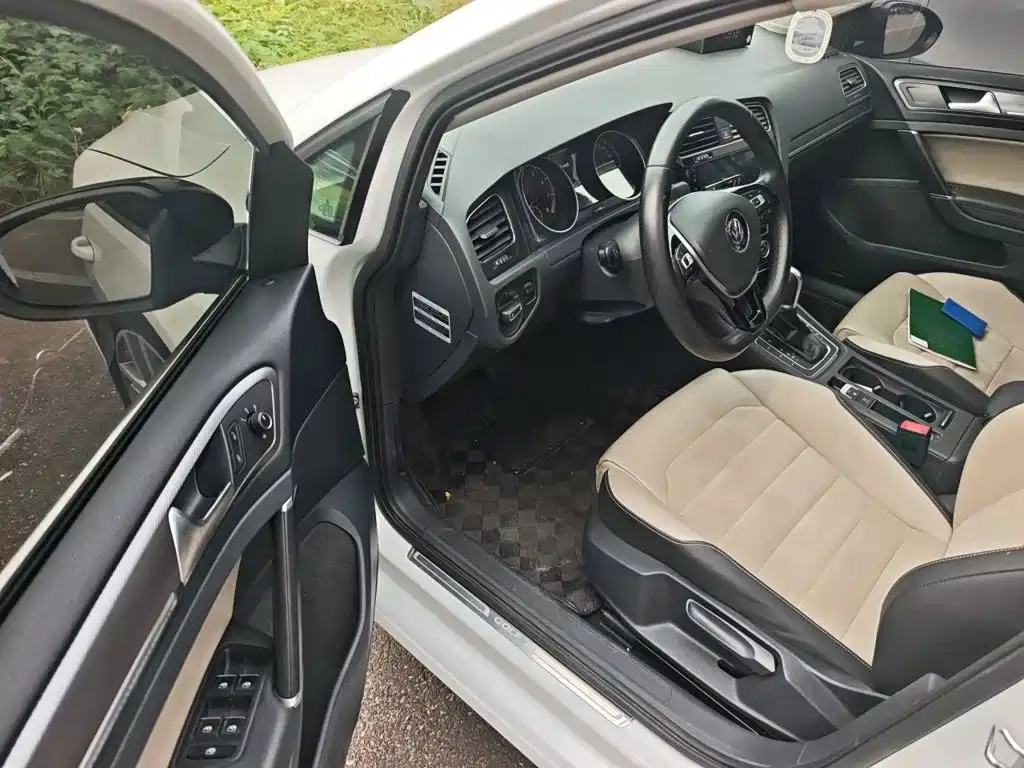 Volkswagen Golf — миниатюра 14