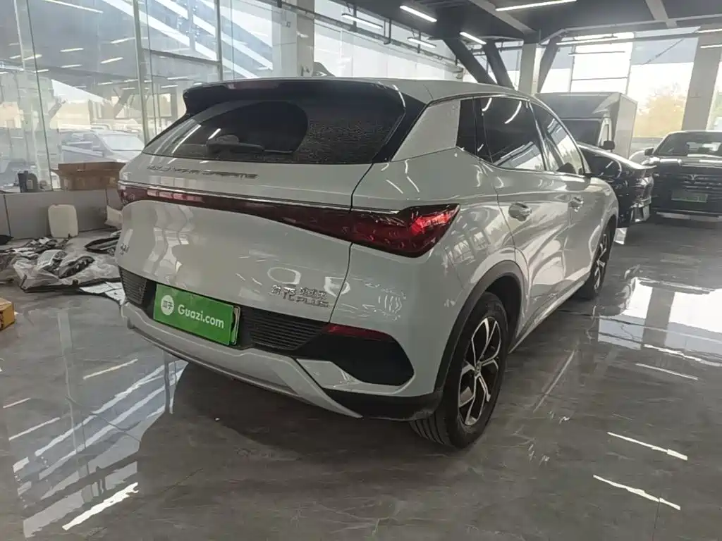 BYD Yuan Plus — миниатюра 7