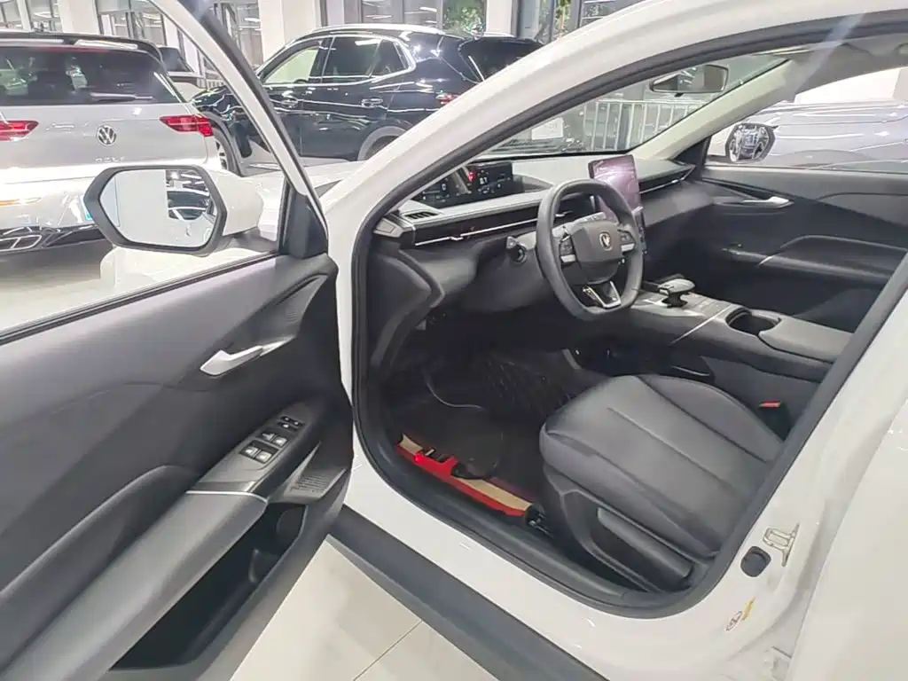 Changan Eado — миниатюра 16